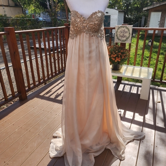 COLORS Beige Strapless Long Evening Dress size 14 - Picture 1 of 11